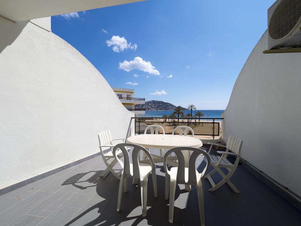 Inmosantos Oasis B8 Apartment Росес Екстериор снимка