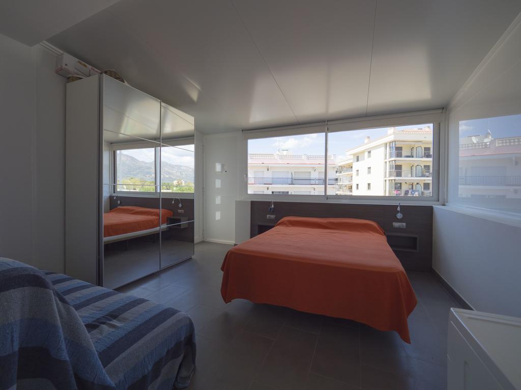 Inmosantos Oasis B8 Apartment Росес Екстериор снимка