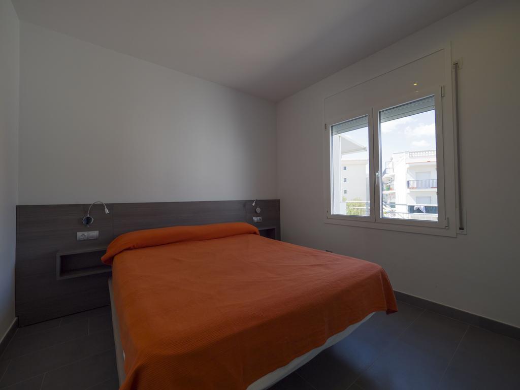 Inmosantos Oasis B8 Apartment Росес Екстериор снимка